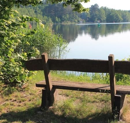 Ferienappartement am See III Schorfheide Buitenkant foto